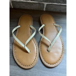 Vineyard Vines Skinny Strap Patent Leather Flip Flops Size 9 Straps